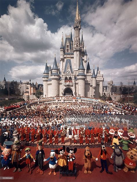 1971 Grand Opening Of Disney World Disney Photo 40715000 Fanpop