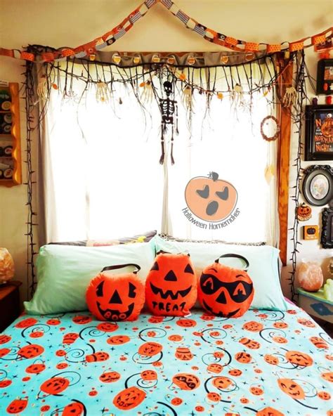 Halloween Bedroom Decoration Ideas For A Spooky Celebration