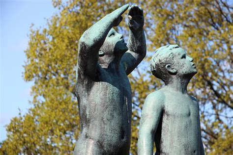 Massage Tordu Grande Barrière De Corail Parc Sculptures Oslo Perdre