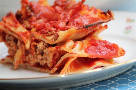 La Lasagna Riccia Con Ragù Polpettine E Mozzarella Ricetta Ed