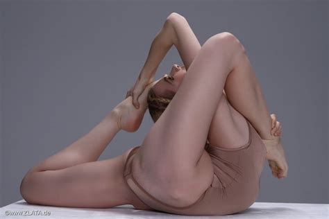 Zlata Blonde Flexible Hot Girl Pics Xhamster