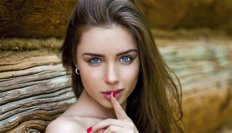 top 10 most hot ukrainian girls of 2022 beautiful ukrainian women online top 10 ranker