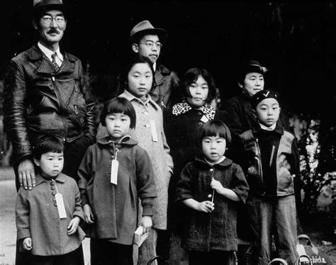 The Internment Of Japanese Americans In Pictures 1942 1944