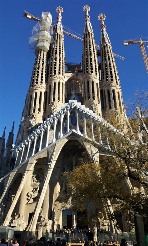 Facciata Della Passione Facciata Di Passione Della Cattedrale Di Sagrada Familia A Barcellona
