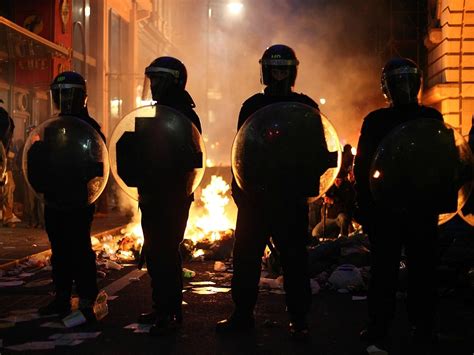 Videos Black Lives Matter Riots In London Police And Public Attacked