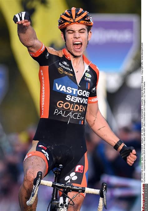 Discover the bianchi road & cyclocross of wout van aert from jumbo visma team Wout Van Aert wins the two-man sprint at the ...