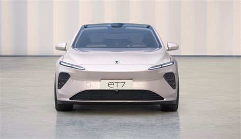 The New Nio Et7 Electric Sedan From China Dosula