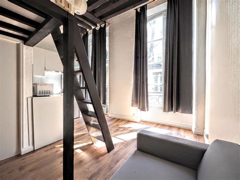 Paris Long Term Apartment Rental Studio Mezzanine Les Halles