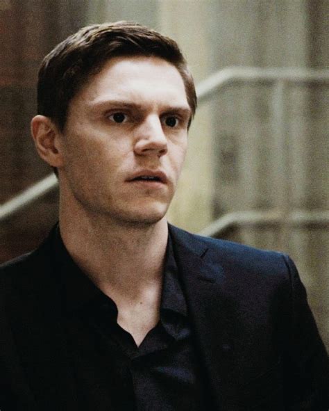 Evan Peters As Detective Colin Zabel In Mare Of Easttown 2021