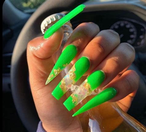 Tadiorx 🍒 Green Nails Green Acrylic Nails Long Acrylic Nails