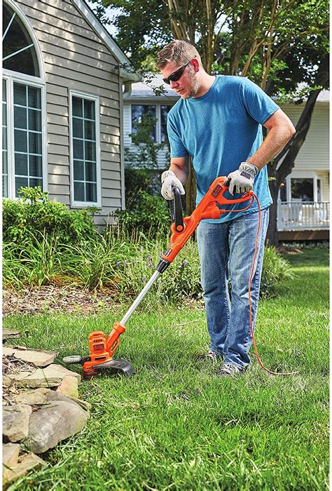 Best Battery Operated Weed Wacker In 2021 The Complete Buying Guide