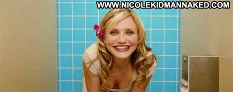 Cameron Diaz Charlie S Angels Full Throttle Cuban Bathroom Nude Scene