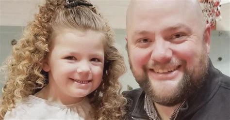 Single Dad Learns How To Do Daughters Hair Teaches Other Fathers