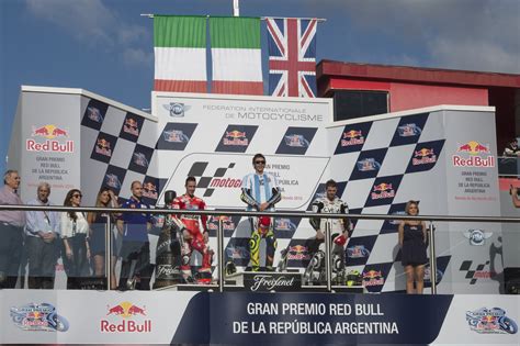 Valentino Rossi Wins Argentina MotoGP
