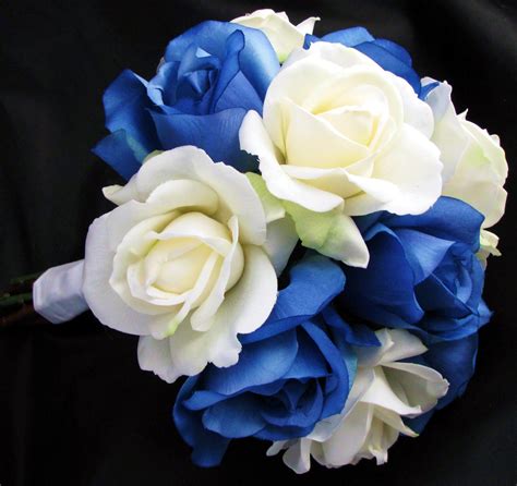 Natural Touch And Silk Bouquet Blue Creamwhite Rose Leoras Flowers