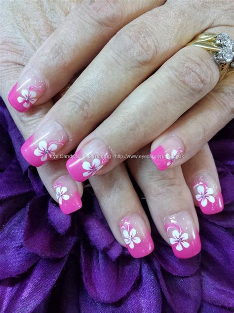 The base color can be these negative space floral nails take the sunny flower up a notch for something that looks straight. gel 50 tips with freehand flower nail art | Flower nails ...