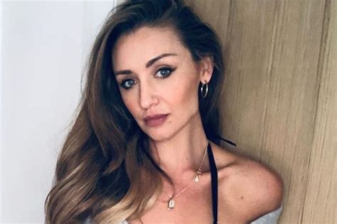 Corrie Babe Catherine Tyldesley Flashes Cleavage In Bikini As Top Falls