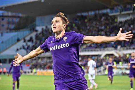 Chiesa играет с 2020 в ювентус (юве). The fresh face of Fiorentina | The Florentine