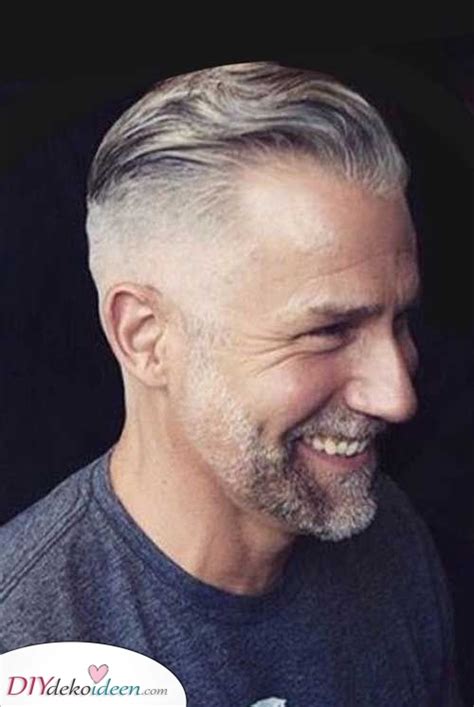 20 frisuren für Ältere männer mit grauen haaren männer frisuren ab 50