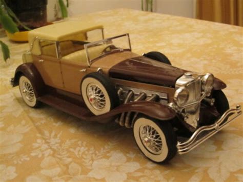 Scale Models 1928 Duesenberg Town Car Unassembled Metal Kit Die Cast