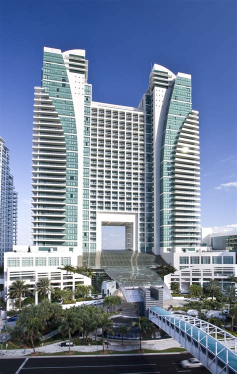 Westin Diplomat Resort And Spa In Hollywood Fl Skyscraper Architecture