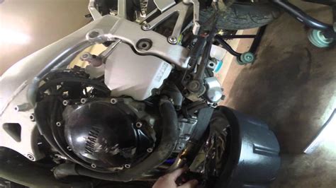 Yamaha launched the original r1 in 1998 to go up against the fastest sportsbikes of the day, the honda fireblade and ducati 916. MaksWerks Garage - 2001 Yamaha YZF R1 Build - YouTube