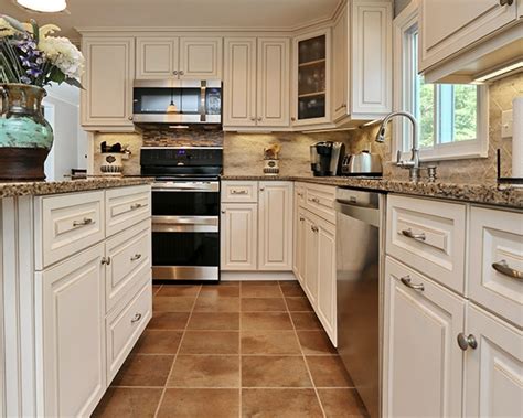 Paint your kitchen cabinets without sanding or priming 13 photos. What is a Raised Panel Cabinet Door?