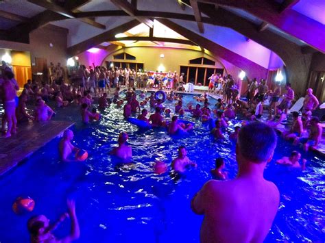 Maybe you would like to learn more about one of these? Create a Gorgeous Birthday Pool Party | Backyard Design Ideas