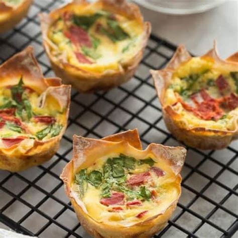 Easy Mini Quiche Recipe With Spinach And Roasted Red Peppers
