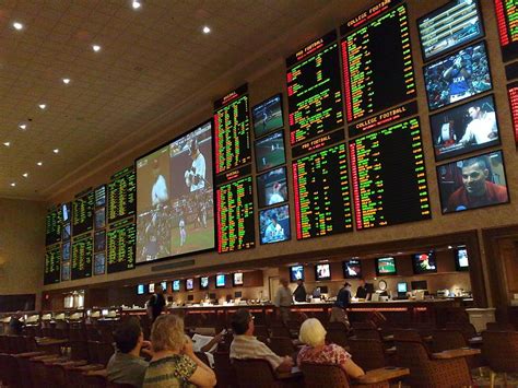Pritzker signed a renewal order on the illinois sports betting law passed last year includes a provision requiring bettors to visit a casino in person to sign up for online betting accounts. Did Illinois Sports Betting Go Mobile Months Early ...