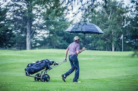 How To Play Golf In The Rain How Does It Impact Your Game National