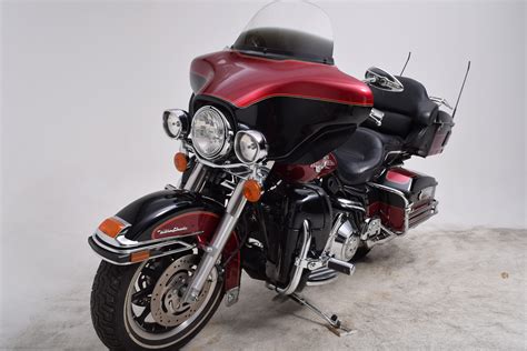 Loctite products some procedures in this service manual call for the use of loctite products. Pre-Owned 2005 Harley-Davidson FLHTCUI Electra Glide Ultra ...