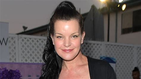 Former Ncis Star Pauley Perrette Was Hospitalized And Missed The Cbs Upront Presentation For