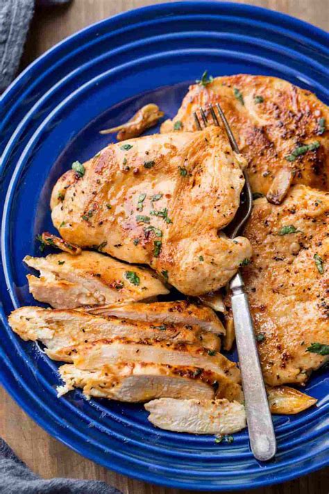 Add chicken to the skillet and cook until golden brown. Skillet Chicken Breast Recipe - Valentina's Corner