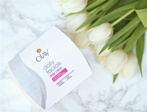 Best Face Wash For Oily Combination Skin From Olay