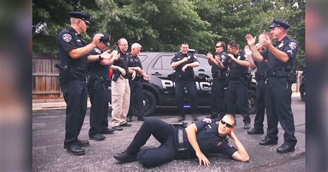 Cops Dancing To ‘footloose Is The Best Thing Youll See Today