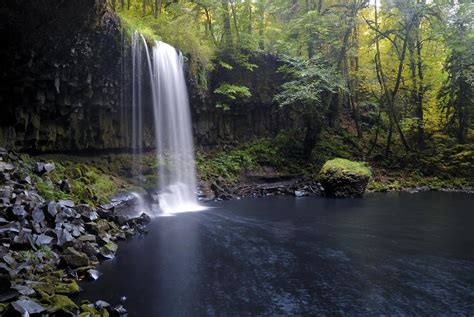 10 18 08 341 Lower Beaver Creek Falls Rainier Oregon Chris