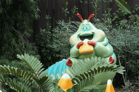 A Bugs Land At California Adventure Overview History And Trivia