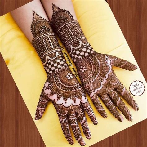 Looking For The Best Henna Designs Scroll Through Our List Full