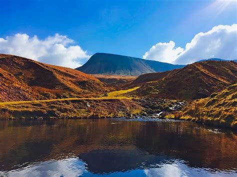 15 Of The Most Beautiful Places To Visit In Wales Thebitetour