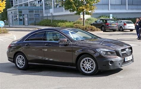 2017 Mercedes Benz Cla Facelift Gets Visited By The Spy Photographers