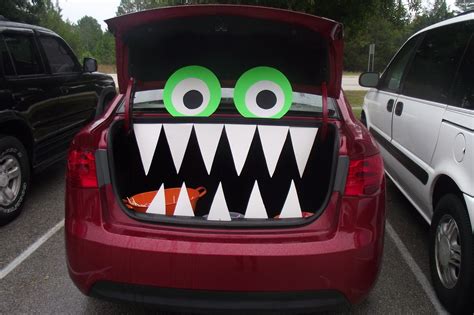 No one does halloween better than spirit. How to Dress Up Your Car for Halloween | Trunk or treat ...