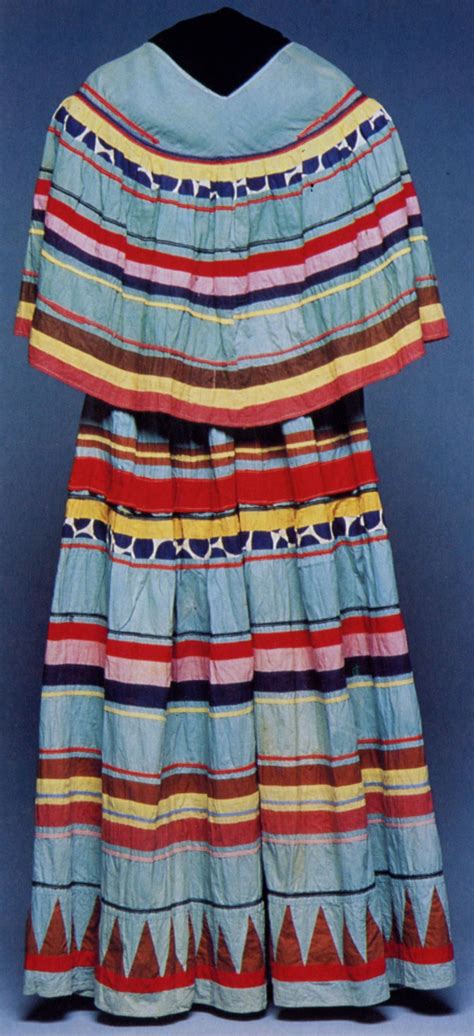 c1920s seminole indian woman s traditional dress native american dress native american