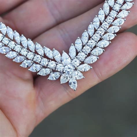 Diamond Tennis Necklace In Platinum 3413ctw V Shaped Estate Once