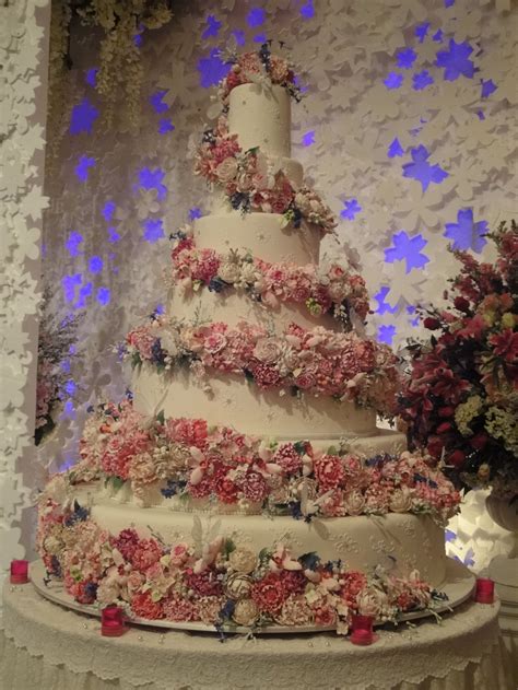 8 Tier Wedding Cakes Fancy Wedding Cakes Extravagant Wedding Cakes