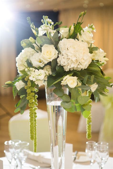 Trailing Floral Simple White Wedding Table Flower Centrepieces Flower Centerpieces Wedding