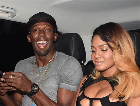 Usain bolt cracks joke crossing finish line. Photos: Usain Bolt With New Woman After Having Threesome ...