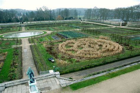 Potager du Roi, Versailles | Outdoor, Outdoor decor, Le jardin