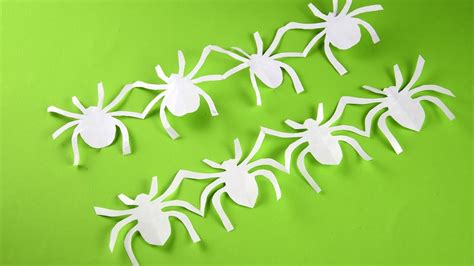 How To Make Paper Spider Garlands 🎃 Halloween Diy Tutorial Youtube