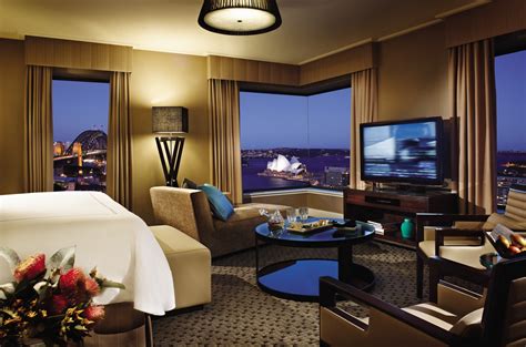Переводы highest in the room. The 12 Best Hotel Room Views in the World | Elite Traveler